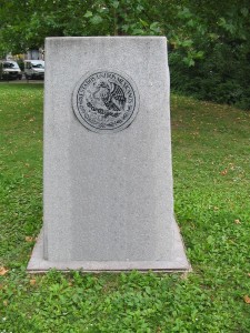 Mexikoplatz_memorial_stone